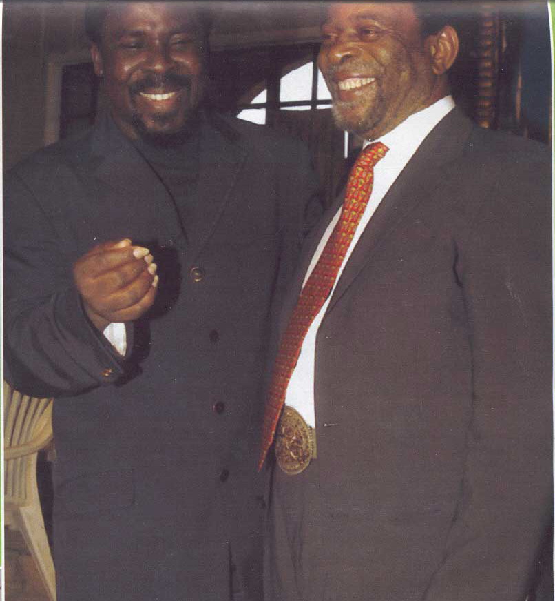 Пророк T.B. Joshua с Королём зулусов, Его Величество Кароль Goodwill Zwelithini из ЮАР
